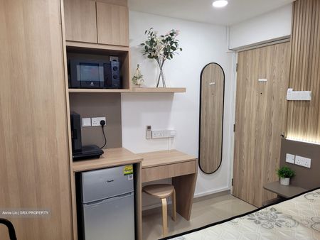 Blk 685 Hougang Spring (Hougang), HDB 3 Rooms - For Rent - Photo 2
