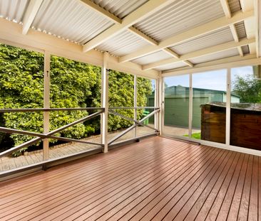 3 Kate Court, Pakenham VIC 3810 - House For Rent | Domain - Photo 6