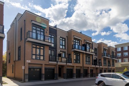 For Lease - 7 Phelps Lane Unit# 15, Richmond Hill, Ontario - Photo 4