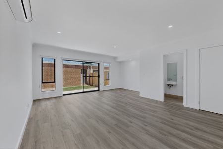 103 Prudence Parade, Point Cook VIC 3030 - House For Rent | Domain - Photo 2