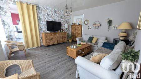 Maison 5 pièces de 100 m² à Caudebec-lès-Elbeuf (76320) - Photo 2