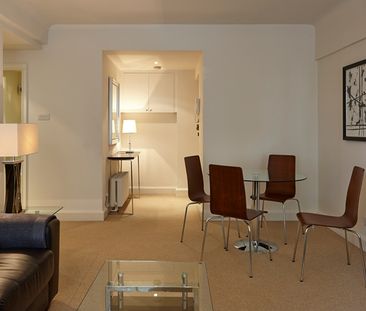 Pelham Court, Chelsea - Photo 4