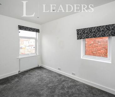 3 bedroom house to rent Leyton Avenue, Sutton-in-Ashfield, NG17 - Photo 2