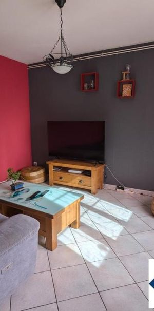 Maison en pierres - Saint-Germain-de-Tallevende-la-Lande-Vaumont - Photo 1