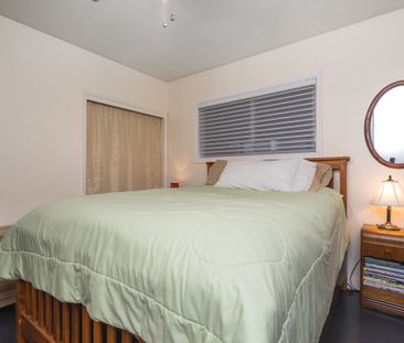 Charming Rancher With Basement - Photo 6