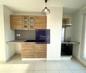 Appartement T2 Dernier étage + Garage, - Photo 6