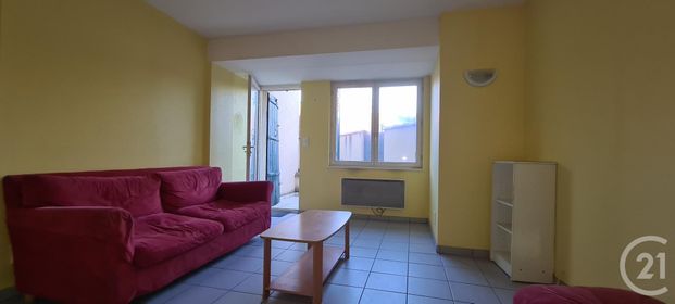 Location Appartement 2 pièces 39m² LURCY LEVIS 03320 - Photo 1