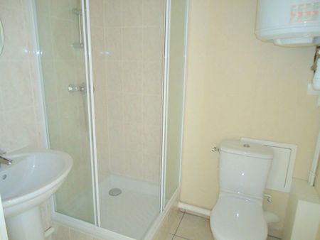 Location Appartement 1 pièce 25m² LE HAVRE 76600 - Photo 4