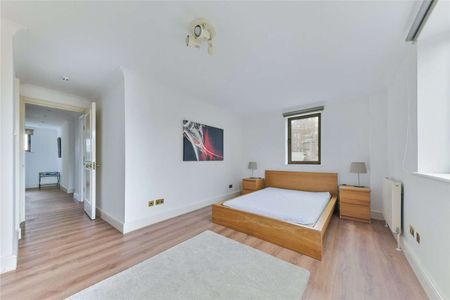 Bright and spacious 2 double bedroom, 2 bathroom apartment. - Photo 3