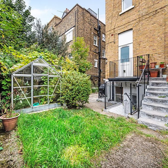 Studio apartment - Photo 1