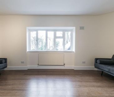 3 bedroom ground floor flat to rent - Photo 5