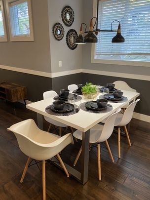 Elegant Furnished 4-Bedroom Wilden Home – Bright, Spacious &amp; Thoughtfully Designed - Photo 1