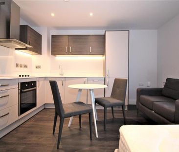 Studio to rent - Photo 4