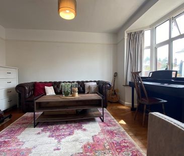 3 bedroom detached house to rent - Photo 4