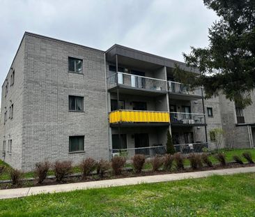 À LOUER — Condo de coin, 3545 chemin Sainte-Foy, - Photo 4