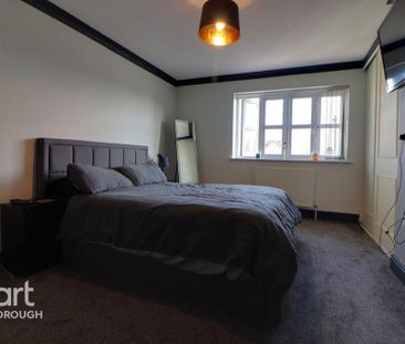 2 bedroom end of terrace house to rent - Photo 4