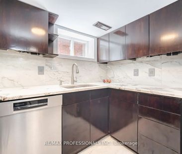For Lease - 39 Old Oak Road Unit# Bsmt, Toronto, Ontario - Photo 5