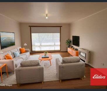 Freshly Updated Home - Photo 1