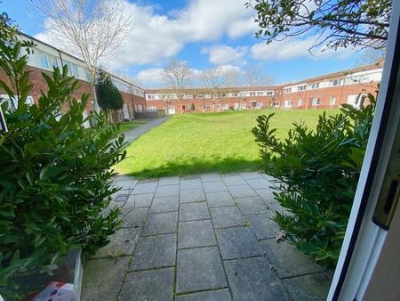 4 bedroom house to rent - Photo 5