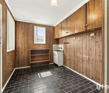 8 Dickinson Street, Watson ACT, Belconnen - Photo 6