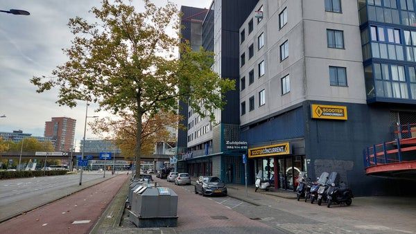 Te huur: Appartement Zuidplein in Rotterdam - Foto 1