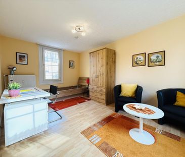 Möbliertes und renoviertes Apartment im Anbau einer gepflegten Altb... - Photo 3