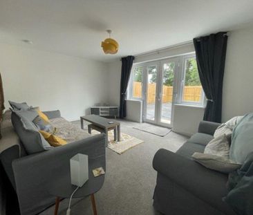 4 bedroom house to rent - Photo 1