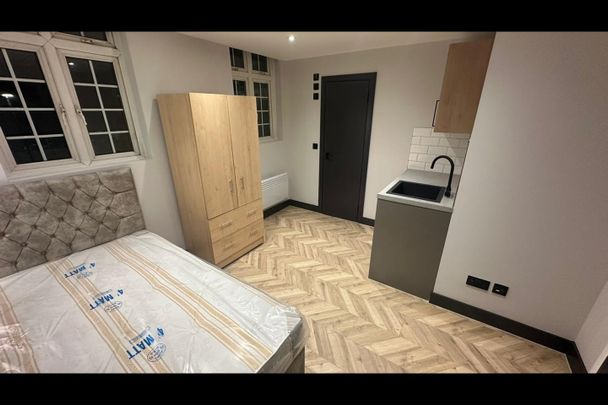 Studio Flat, Hertslet Road, N7 - Photo 1