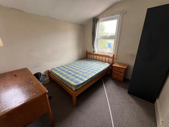 5 bedroom terraced house to rent - Photo 1