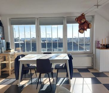 Appartement te huur - foto 2