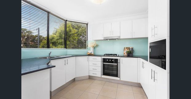 Beachside Beauty - Photo 1