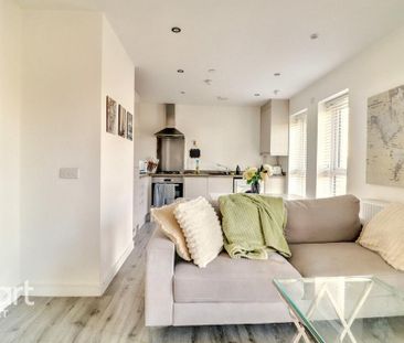 2 bedroom apartment to rent - Photo 4