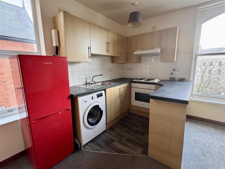 1 bedroom flat to rent - Photo 5