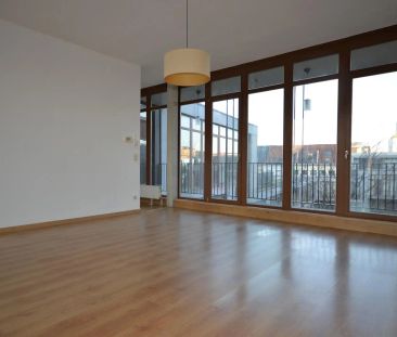 Appartement te huur - Photo 1