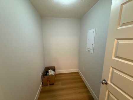 Condo in Central Abbotsford - Photo 2