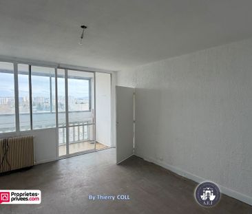 Location Appartement 5 pièces 93m² VENISSIEUX 69200 - Photo 1