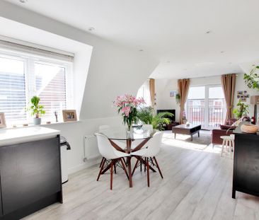 2 bedroom flat to rent - Photo 1