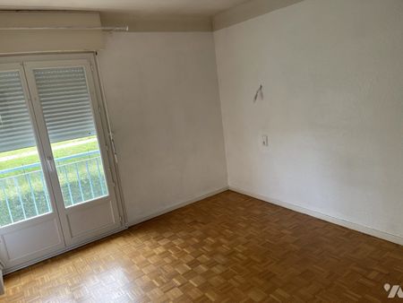 APPARTEMENT F4 - Photo 3
