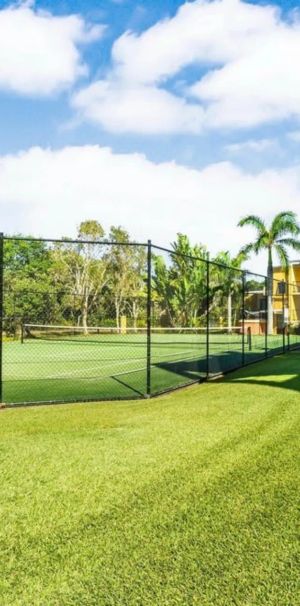 2 Bedroom Unit in Beach Front Marcoola Resort - Photo 2