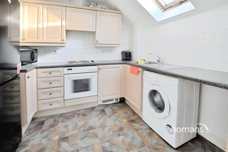 2 bedroom apartment to rent - Photo 3