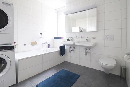 4.5 Zimmer, 107 m², 1. Stock - Photo 2
