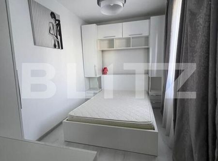 Apartament modern, 2 camere, decomandat, în zona Ultracentrală - Photo 2