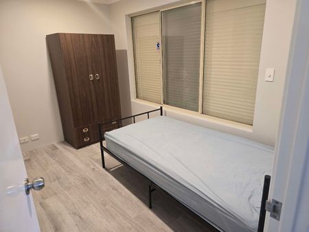 South Guildford - Photo 2