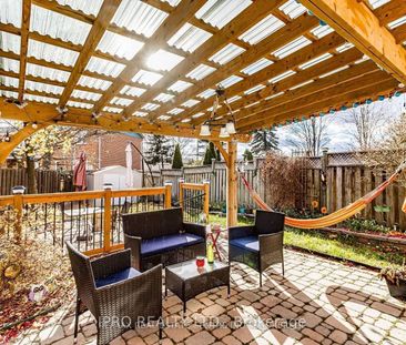 For Lease - 40 Muirland Crescent, Brampton, Ontario - Photo 3