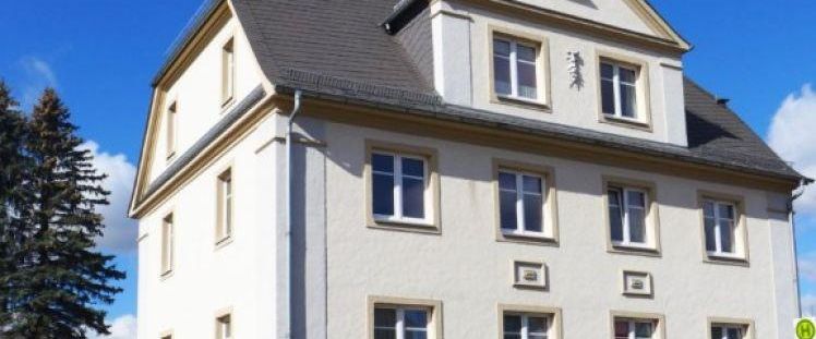 Dachgeschosswohnung zum Wohlfühlen - Photo 1