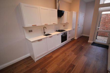 1 bedroom flat to rent - Photo 3