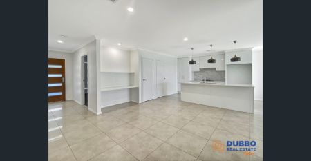 FAMILY HOME IN SOUTH LAKES - Photo 5