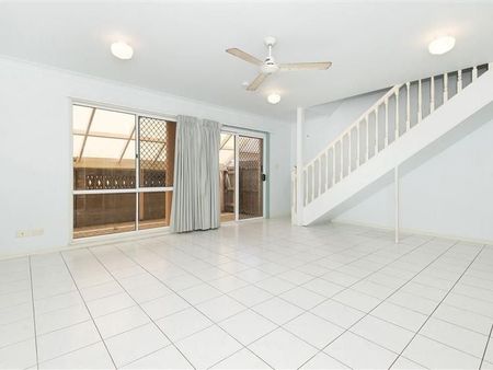 3/37 Granville Street, Pimlico - Photo 5