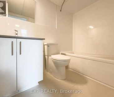 B - 25 FAIR OAKS CRESCENT - Photo 5