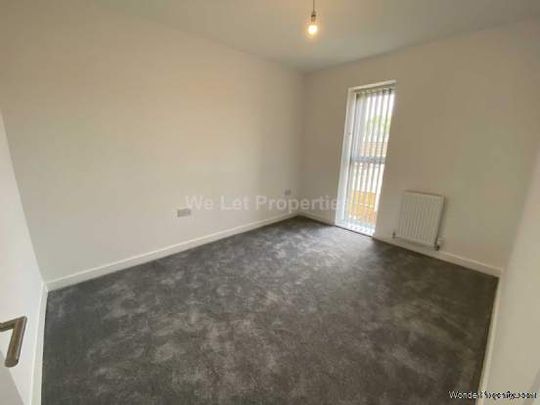 3 bedroom property to rent in Salford - Photo 1